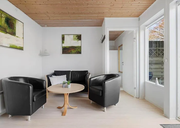 Апартаменты 6626-allinge-strandgade-48-lejl-2 *